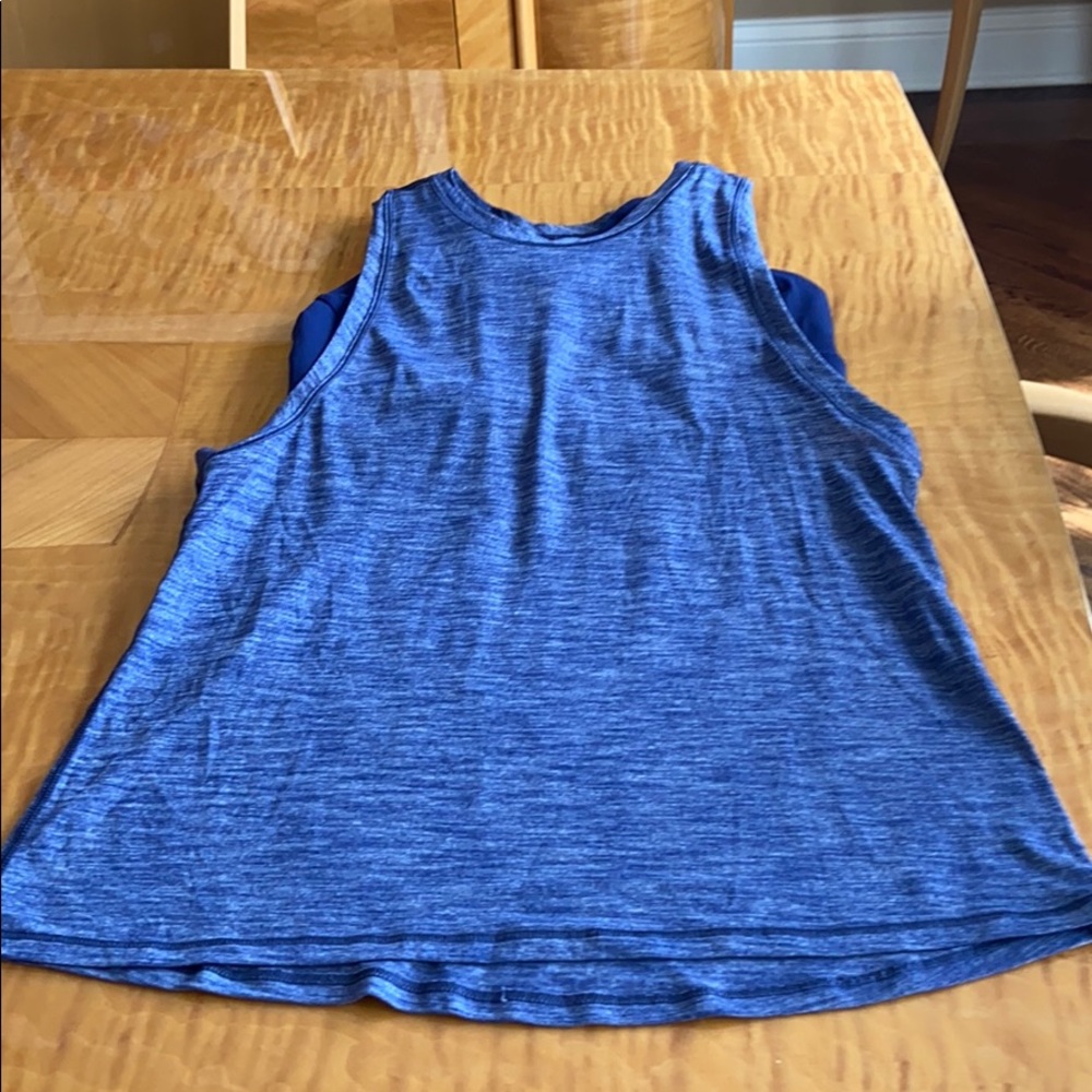 Lululemon tank